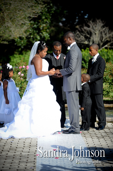 Best 310 Lakeside wedding photographer - Sandra Johnson (SJFoto.com)